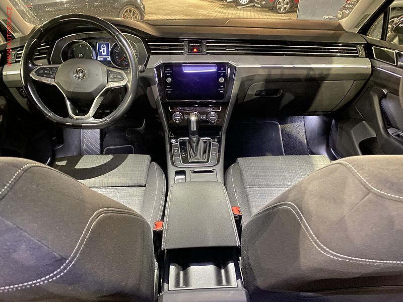 Volkswagen Passat (2020) 1.6 TDi, Business, DSG, LED - fotka 8 z 18