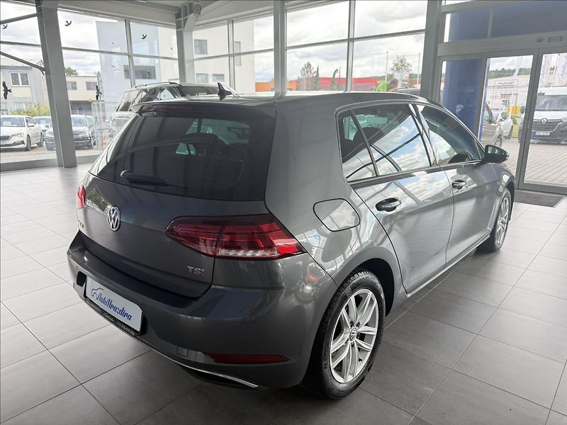 Volkswagen Golf 1,4   TSI,COMFORTLINE,SERVISKA - fotka 6 z 26