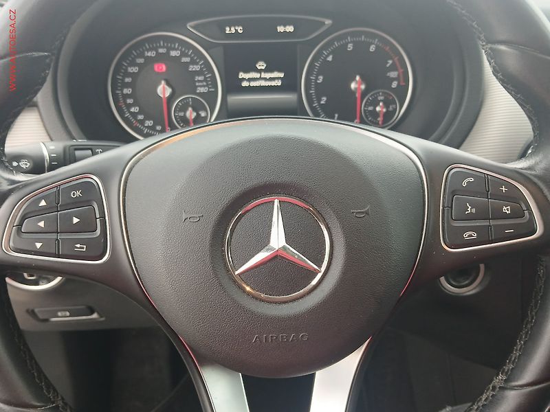 Mercedes-Benz Třídy B (2016) 1.6i B180, ČR, +kola - fotka 16 z 20