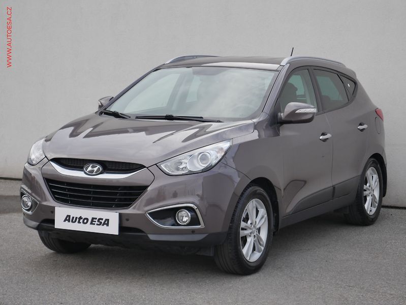 Hyundai ix35 (2012) 2.0CRDi 4x4, 1.maj,ČR, AC - fotka 3 z 24
