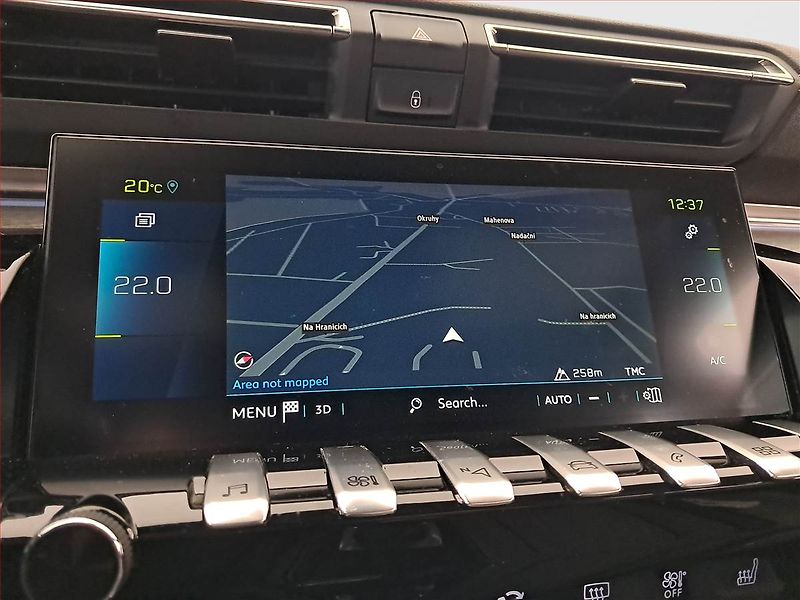 Peugeot 508 (2022) Hybrid 225 - fotka 16 z 20