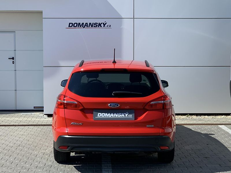 Ford Focus TREND 1.0 EcoBoost 92kW MAN6 - fotka 12 z 20