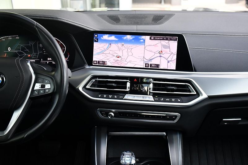 BMW X5 xDrive30d PANO TAŽNÉ 2XALU - fotka 7 z 42