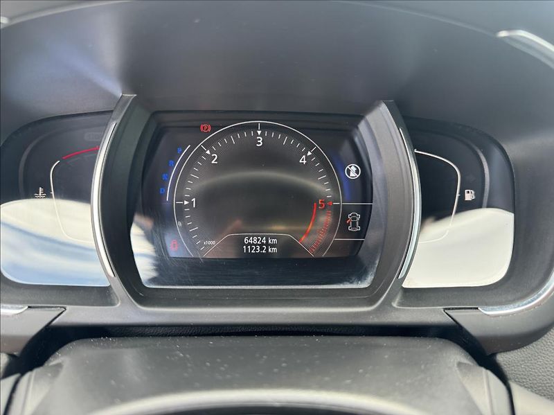 Renault Scénic 1,8 DCi,Automat,Tažné,DPH - fotka 13 z 23
