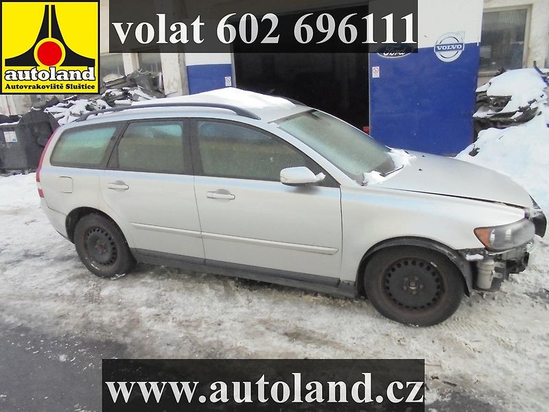 Volvo V50 (2006) VOLAT 602 696111 - fotka 2 z 13