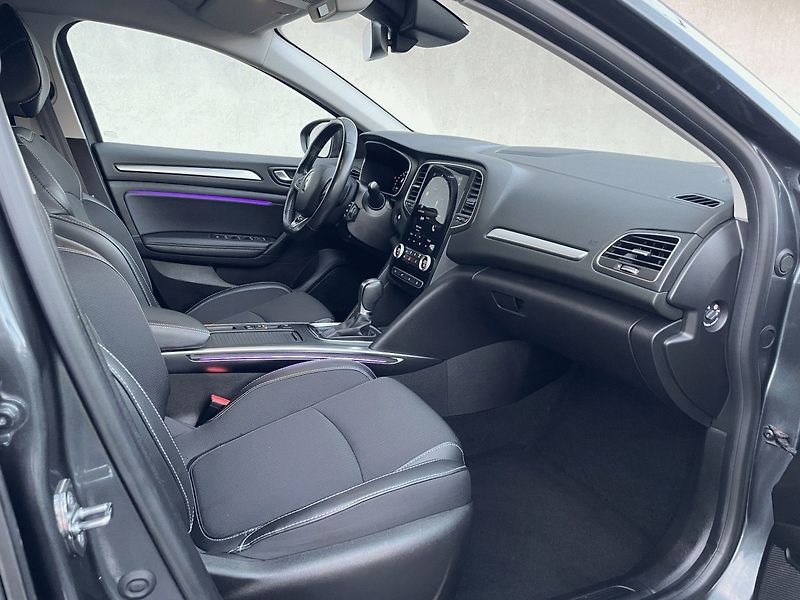 Renault Mégane (2021) GrandCoupé INTENS BluedCi 115 - fotka 7 z 27