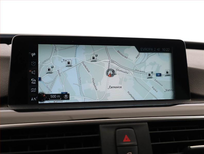 BMW Řada 3 (2017) 320d xDrive GT, 4X4, Automat - fotka 14 z 20