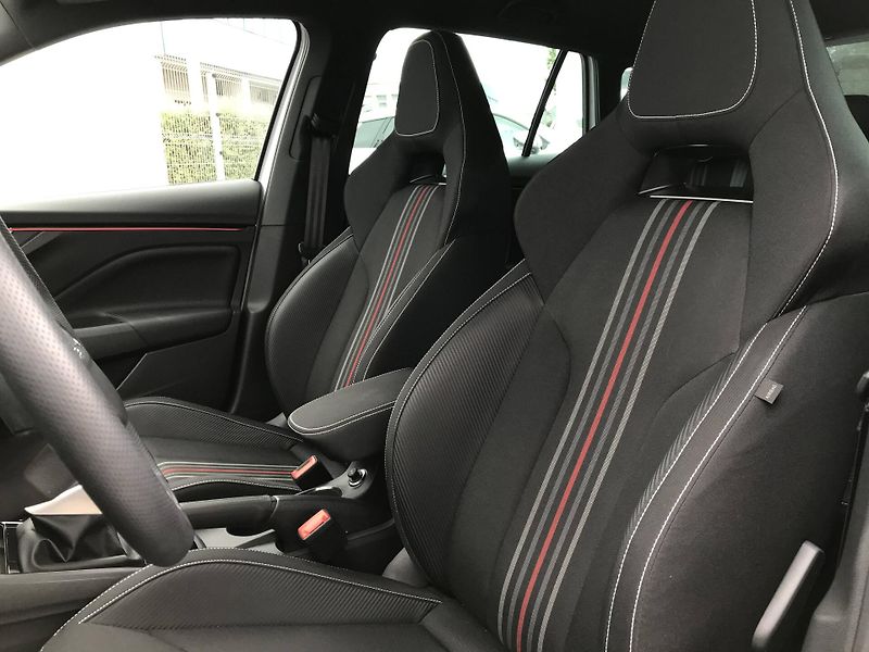 Škoda Scala (2026) Monte Carlo 7DSG 1,0TSI - fotka 15 z 20