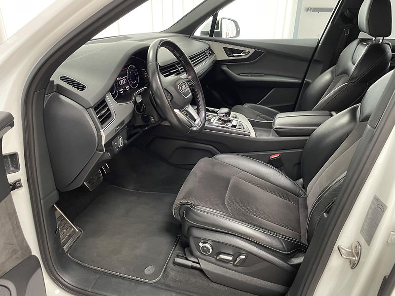 Audi Q7 45 TDi ČR 1.MAJ.SERVIS 4x4 DPH - fotka 19 z 30