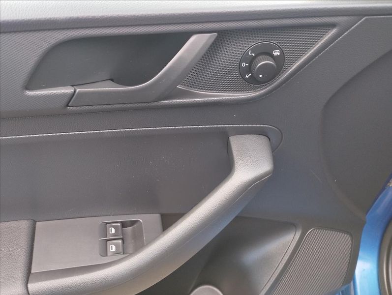 Škoda Rapid 1,2 TSi 63KW - fotka 14 z 15