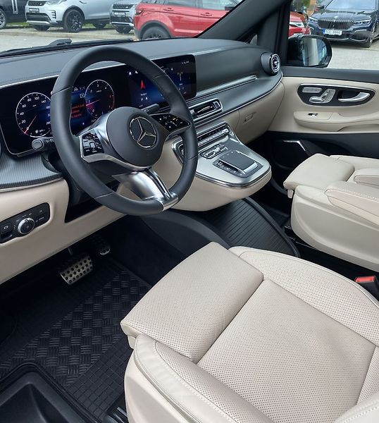 Mercedes-Benz Třídy V V300d 4Matic Exclusive Long - fotka 14 z 32
