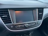 Opel Crossland X Enjoy 1,2i MT5, ČR, 1. maj - náhled 17