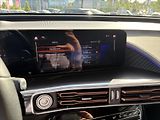 Mercedes-Benz EQC 400 4Matic - náhled 12