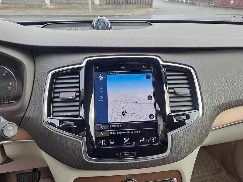 Volvo XC90 (2016) 2,0 D5 AWD DRIVE-E INSCRIPTION - fotka 14 z 35