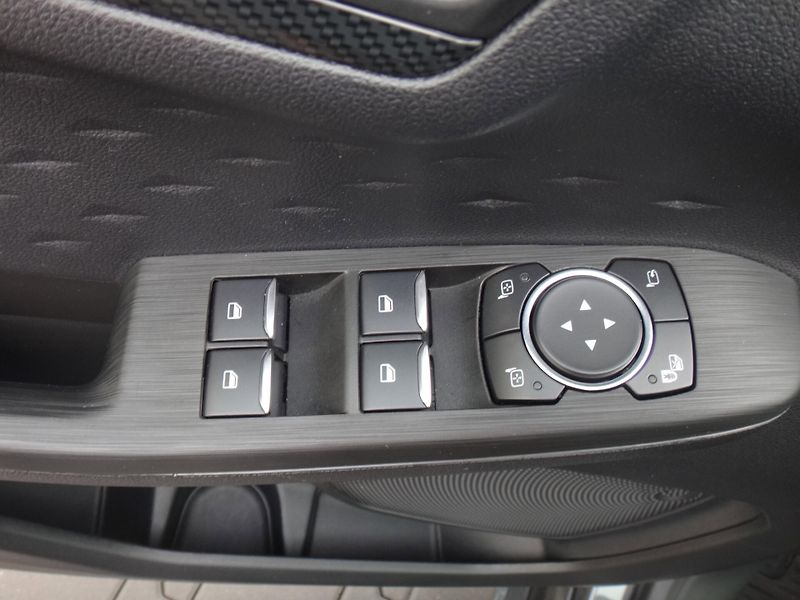 Ford Kuga (2020) St-Line_1.5 EcoBoost 110kW/150 - fotka 13 z 30