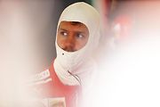 F1 2017 GP Španělska - Sebastian Vettel (Ferrari), příprava na 1. trénink