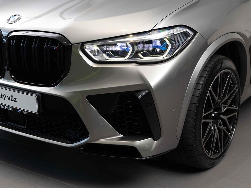 BMW X5 M - fotka 7 z 22