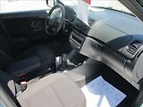 Škoda Fabia 1,2 TSI, klima, serv. kniha, - náhled 9