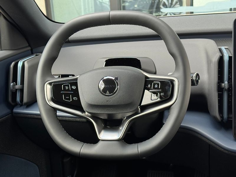 Volvo EX30 (2026) CORE P5, ACC, BLIS - fotka 19 z 19