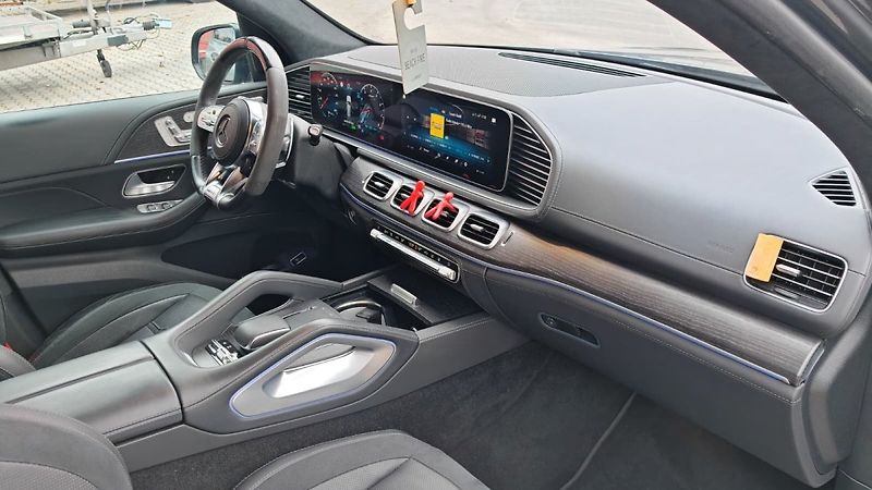 Mercedes-Benz GLE AMG 63, 4M, Pano, Nez. Topení, - fotka 26 z 33