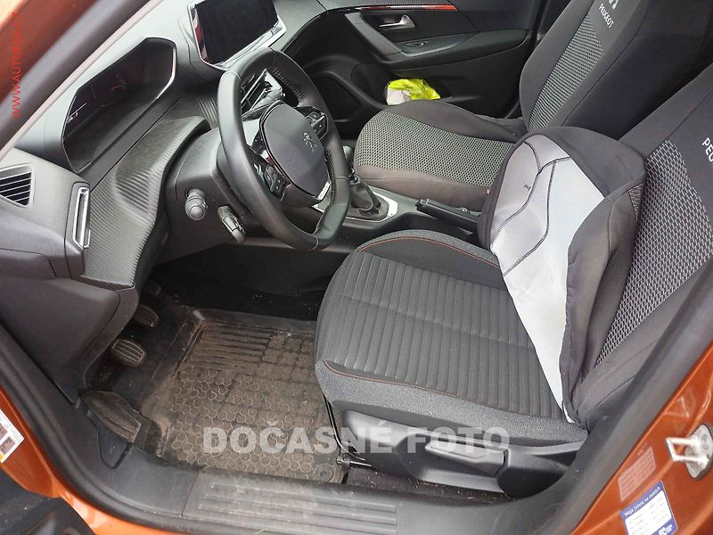 Peugeot 2008 (2020) 1.5 HDi, 2.maj,ČR, servis - fotka 3 z 3