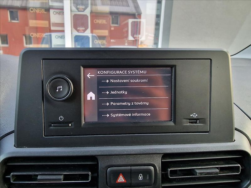 Citroën Berlingo 1.5 BlueHDi S&S M PROFI+ Feel - fotka 32 z 50