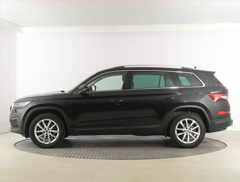 Škoda Kodiaq (2023) Style 2.0 TDI, 147kW, 4x4 - fotka 3 z 29