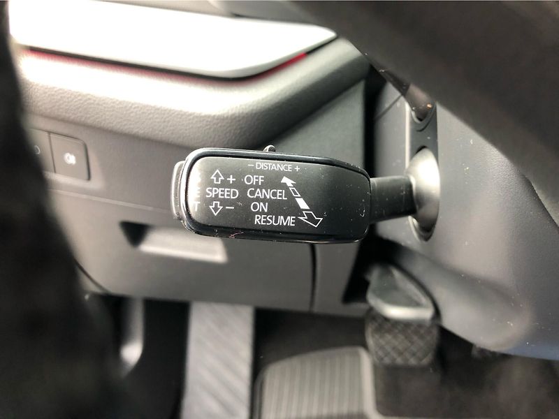 Škoda Octavia Combi 2.0 TDI STYLE  DSG 7° - fotka 17 z 29