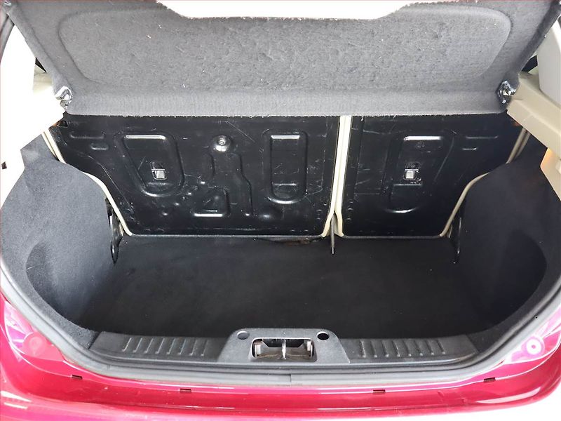 Ford Fiesta (2009) 1.6 TDCi, Tempomat - fotka 13 z 15