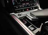 Audi Q8 e-tron 55 Q 360k Pano Matrix 4 zóny   - náhled 27