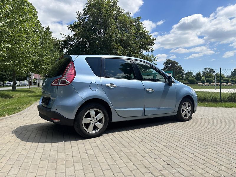 Renault Scénic 1.4 TCe Dynamique - fotka 11 z 26