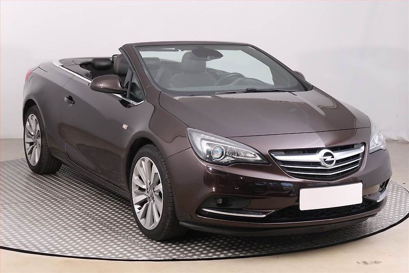 Opel Cascada (2015) 1.6 SIDI Turbo, Navi, Xenony - fotografie inzerátu