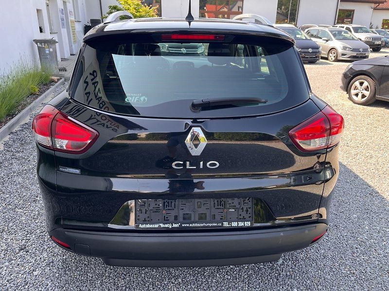 Renault Clio (2014) 1.2 i Kombi - fotka 3 z 17