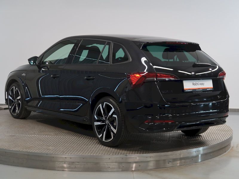 Škoda Scala (2025) MONTE CARLO 1.5TSI 110KW DSG - fotka 7 z 40