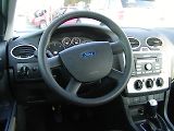 Ford Focus (2006) 1.6TDCi,ESP,EL. SEDAČKY - náhled 9