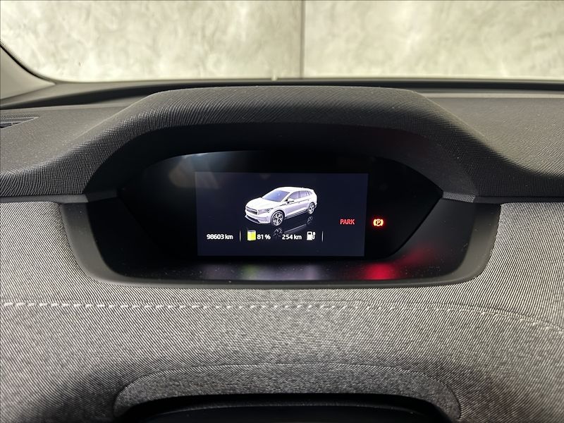 Škoda Enyaq 60 LED Matrix Kamera PDC - fotka 22 z 44
