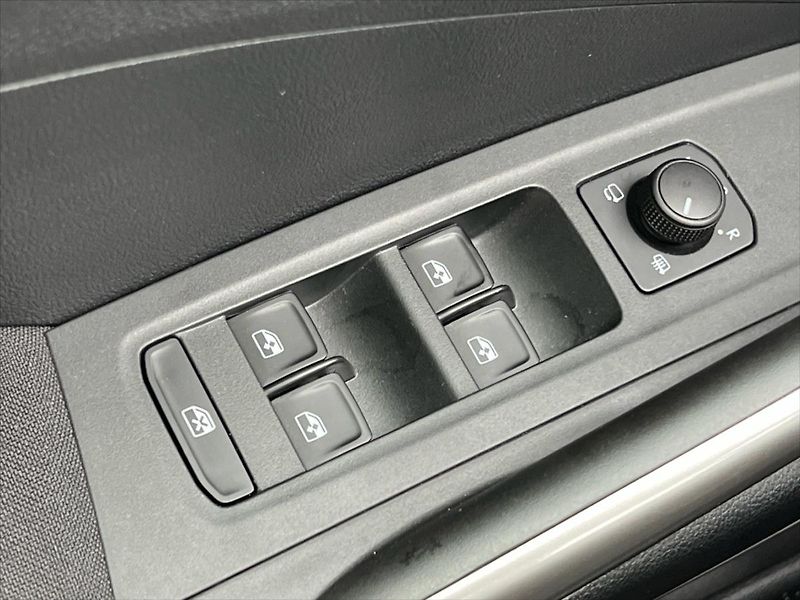 Škoda Fabia 1,0 TSi 81kW 7DSG STYLE  IV. - fotka 20 z 23