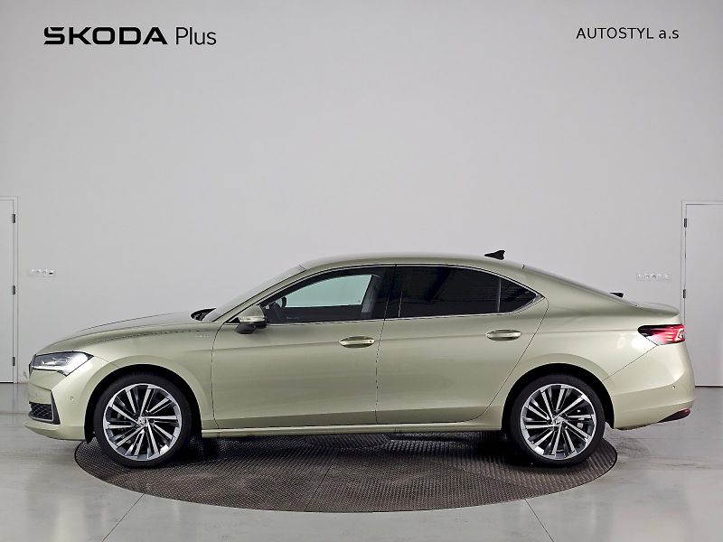 Škoda Superb (2024) 2.0TSi 195kW 4x4 DSG Laurin a - fotka 3 z 30