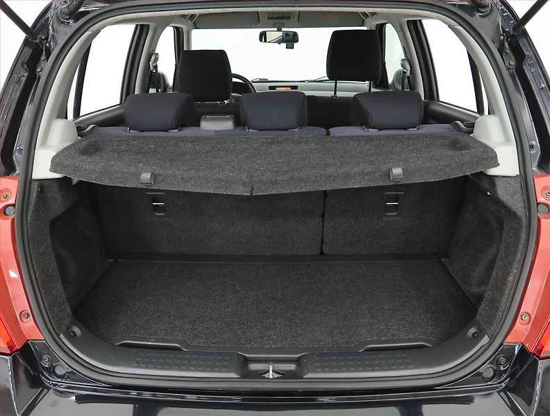 Suzuki Swift (2009) 1.3 i, 4X4, po STK, Tažné - fotka 13 z 16