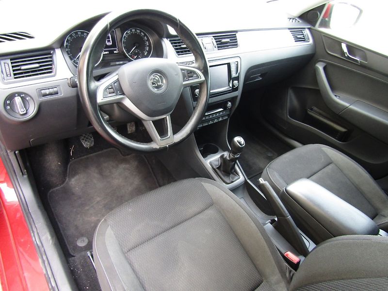 Škoda Rapid (2016) 1.4 TDI 66kW 5dv - fotka 13 z 43