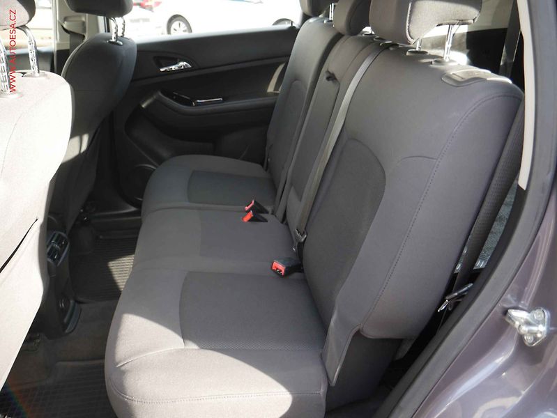 Chevrolet Orlando (2012) 2.0 VCDi 7Míst, ČR, AT, +kola - fotka 10 z 15