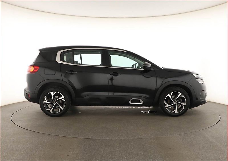 Citroën C5 Aircross (2020) BlueHDi 130, Serv.kniha, Navi - fotka 6 z 15