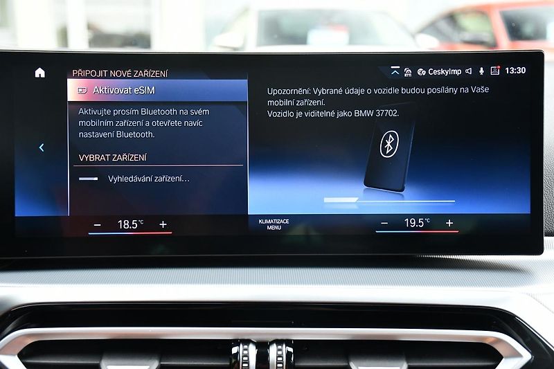 BMW Řada 3 320d xDrive M-SPORT   - fotka 49 z 64