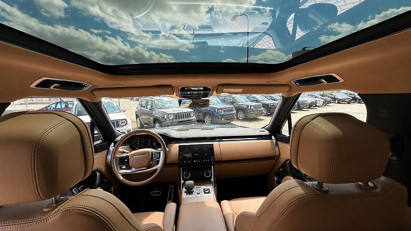 Land Rover Range Rover (2022) 3.0 D6H,FACELIFT ,VENTILACE - fotka 2 z 22