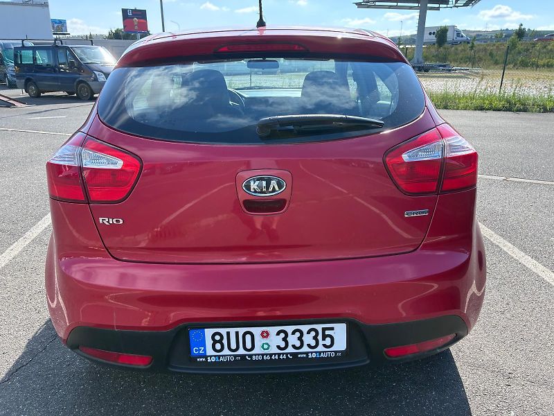 Kia Rio (2012) - fotka 2 z 13