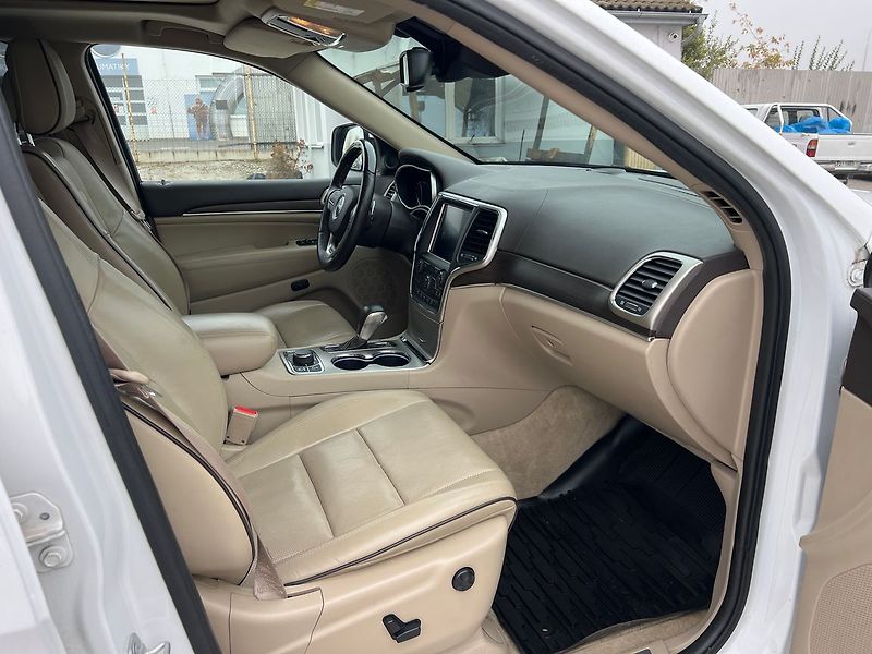 Jeep Grand Cherokee 3,0 CRDi - fotka 10 z 16