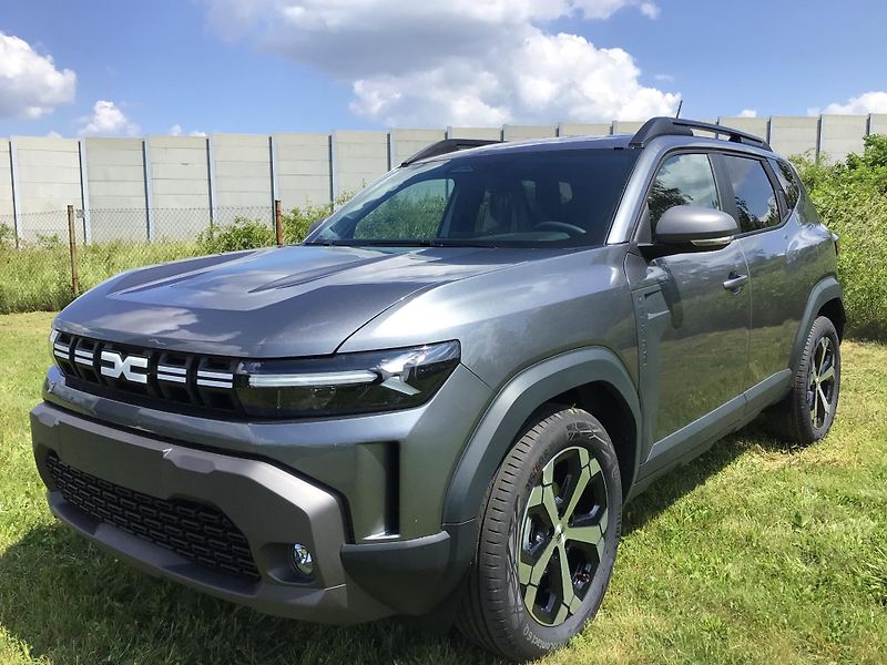 Dacia Duster (2026) 1.8 HYBRID MAX.VÝBAVA AKCE  - fotka 1 z 15