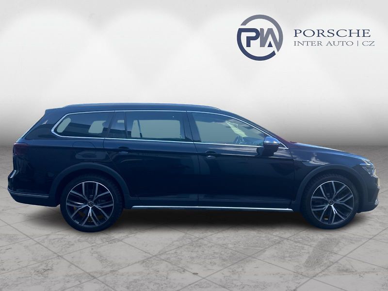 Volkswagen Passat ALLTRACK 2,0 TSI 206kW 4MOT 7D - fotka 7 z 29