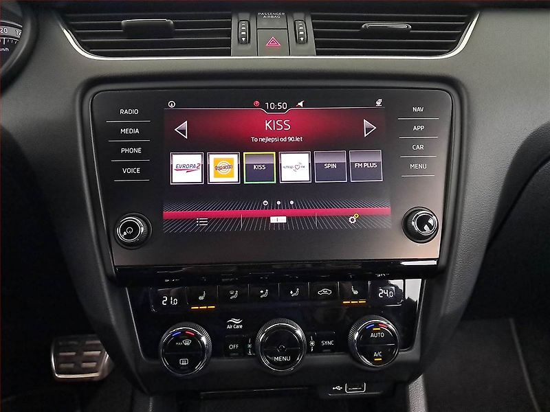 Škoda Octavia (2019) Style 1.5 TSI, Automat, Kůže - fotka 12 z 18