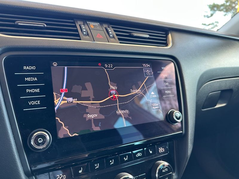 Škoda Octavia (2019) 1.0TSi ACC,KAMERA,NAVI.APP - fotka 11 z 17